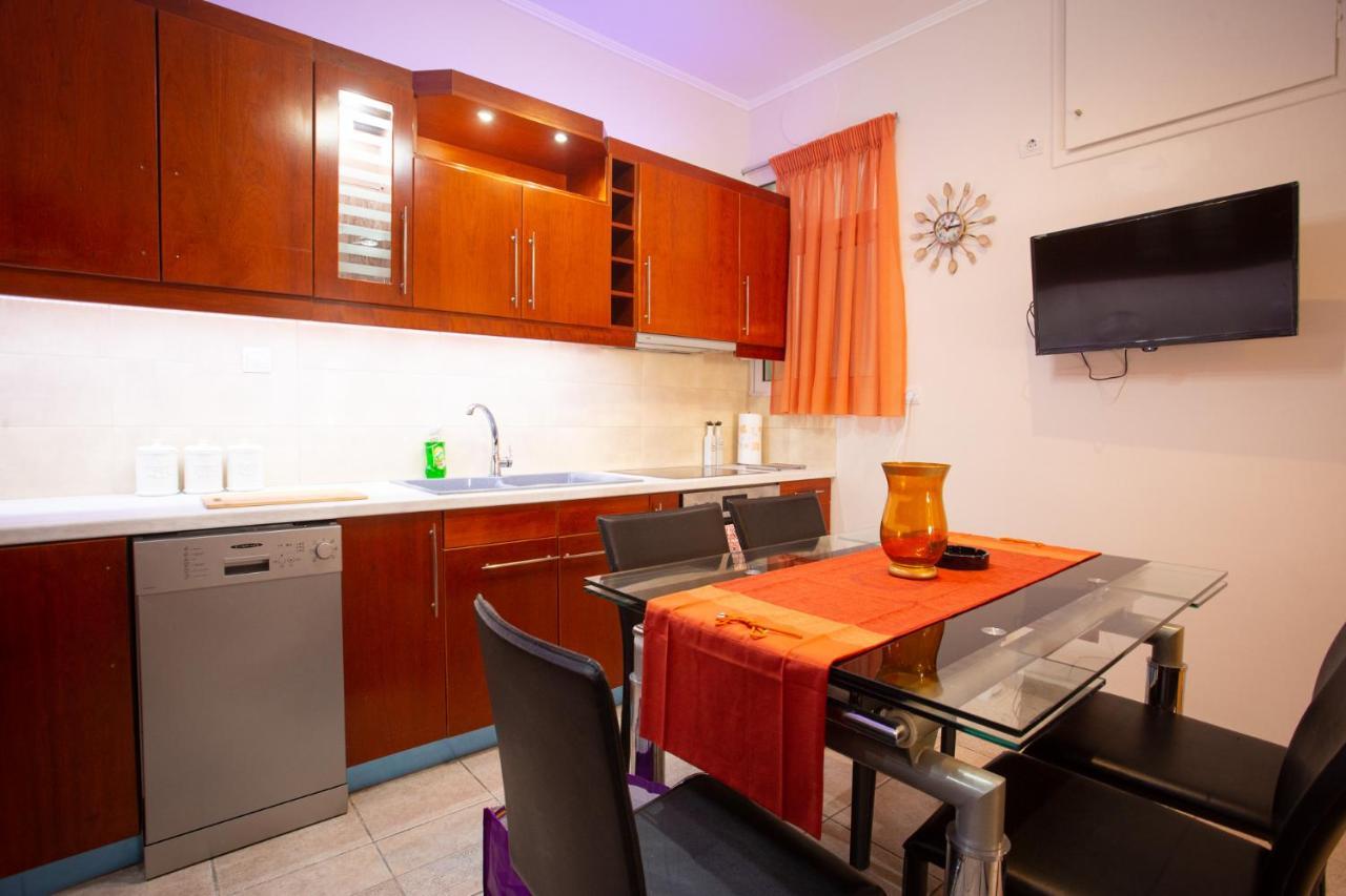 Efis Apartment Down Town Perfect Location Nafpaktos Buitenkant foto